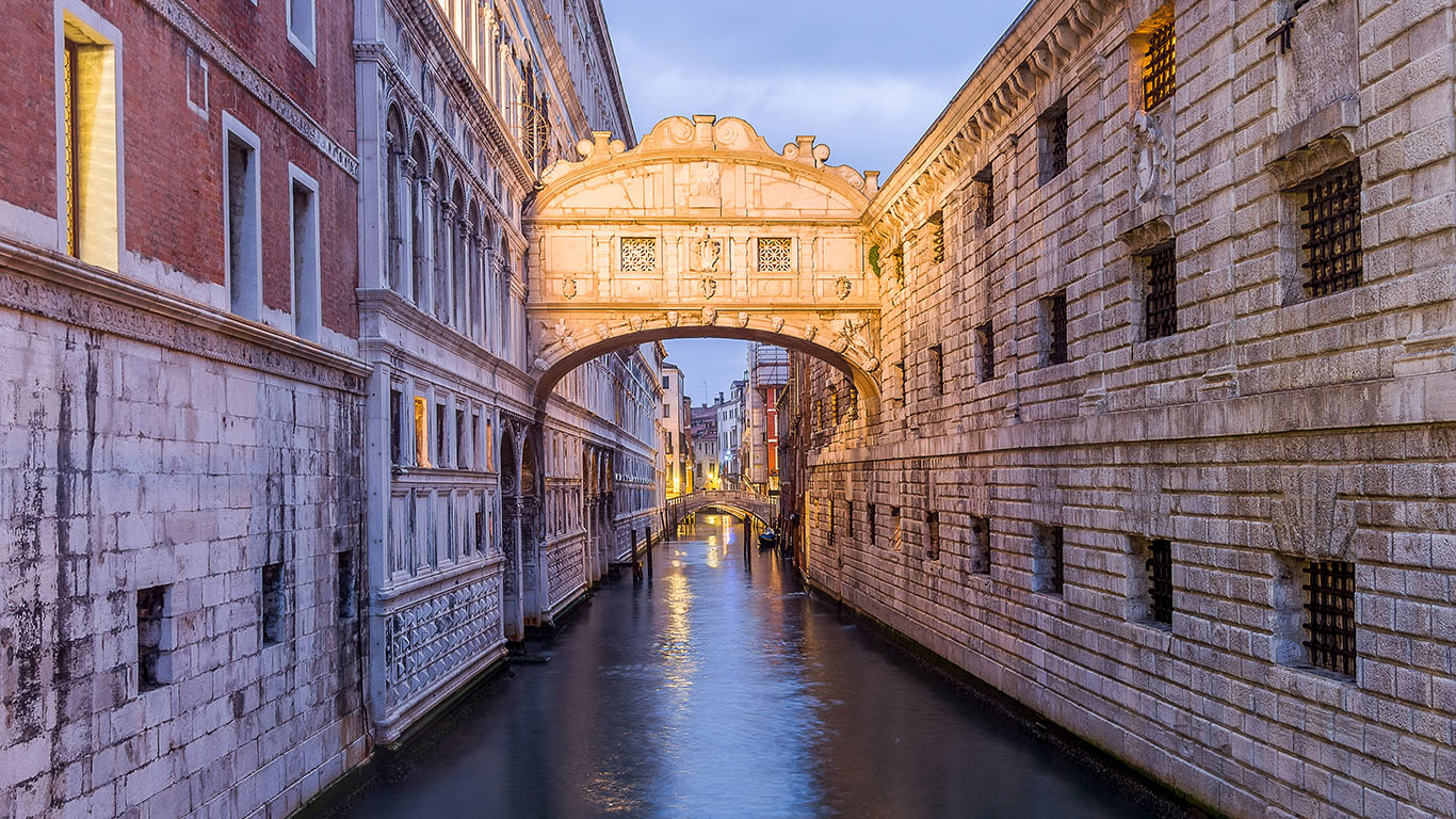 Мост вздохов в Венеции